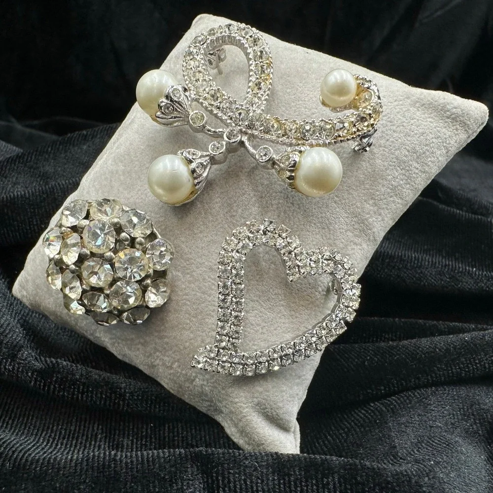 Rhinestone Brooch Set 3 Rhinestone Heart Bow Silver Tone Faux Pearl Wedding Pin